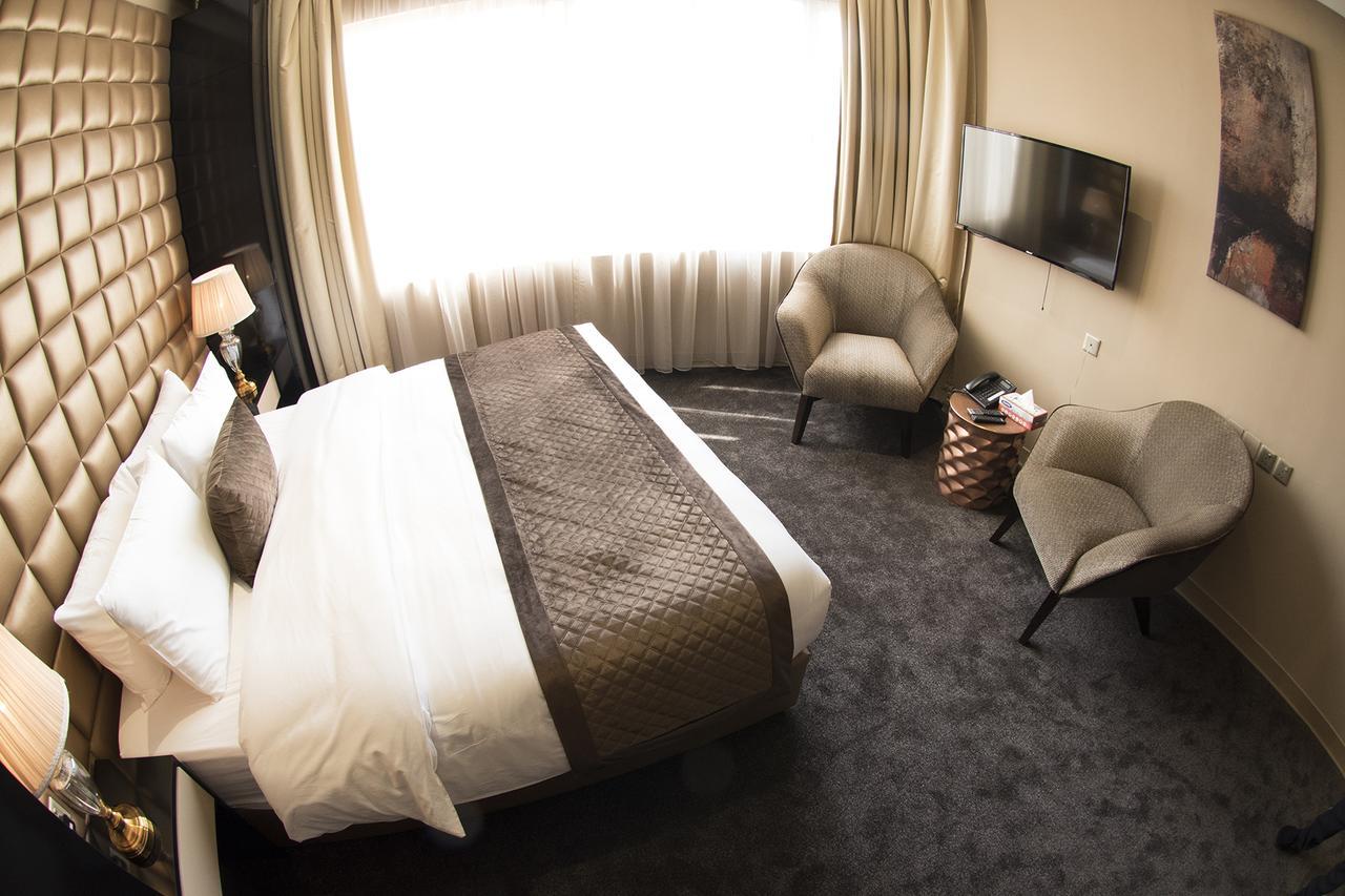 Lumiere Des Etoile Hotel Kuwait City Ngoại thất bức ảnh